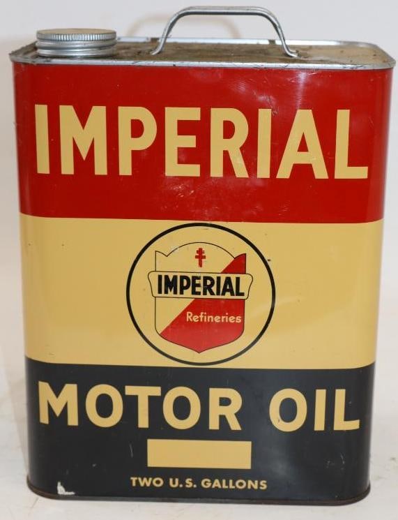 Imperial Refineries Two Gallon Oil Can (1 of 4)