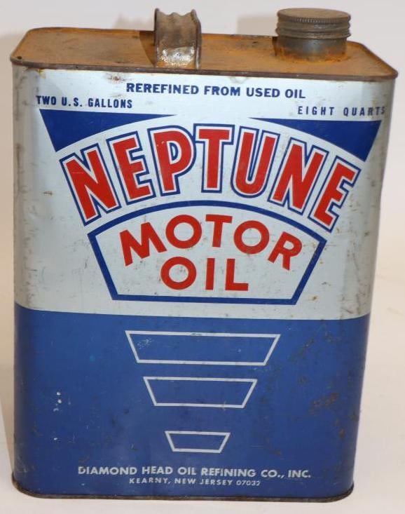 Diamond Head Neptune Two Gallon Oil Can: 8.5" x 5.5" x 11.5"