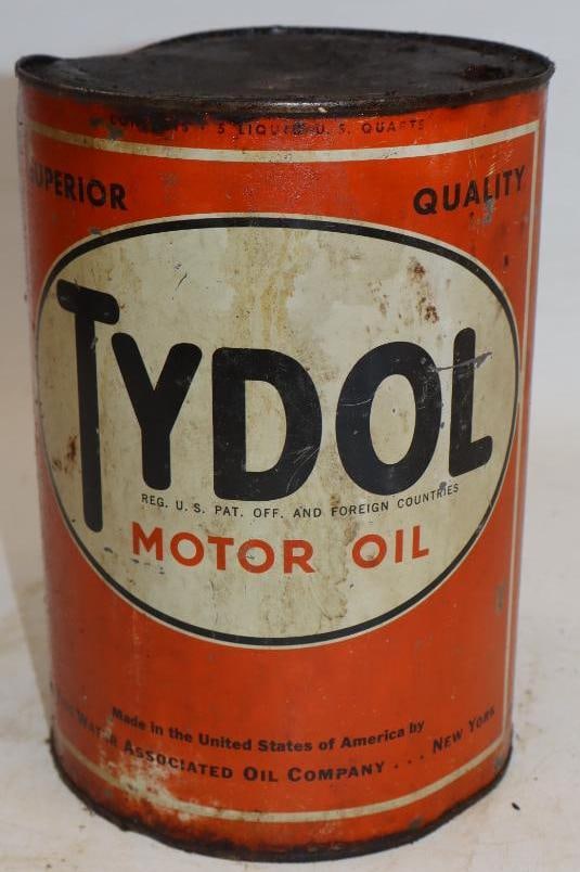 Tide Water Tydol Five Quart Metal Oil Can: 6.5" x 6.5" x 9.5"