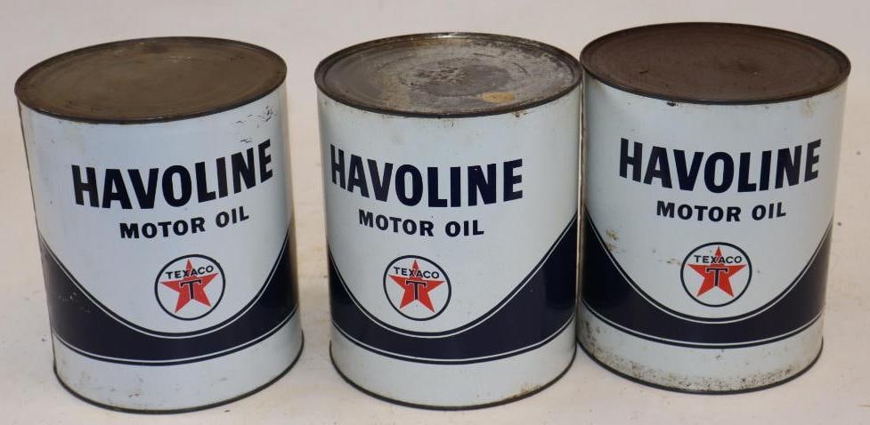 Group of 3 Texaco Havoline One Gallon Metal Oil Cans: 6.5" x 6.5" x 7.75" each