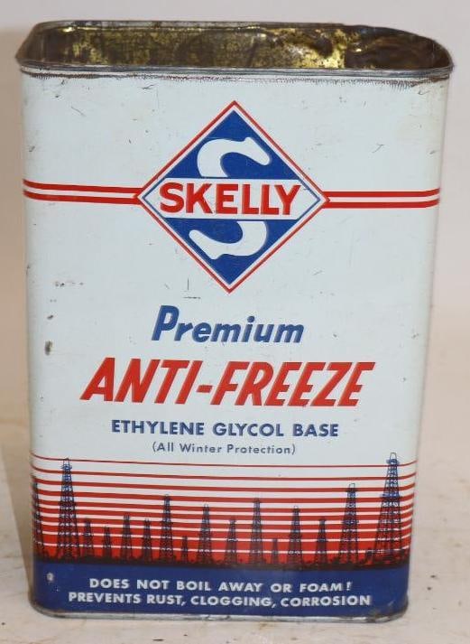 Skelly Premium Antifreeze One Gallon Rectangle Oil Can (1 of 4)