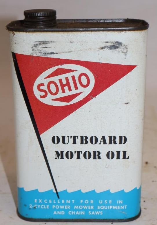 Sohio Metal One Quart Outboard Oil Can: 4.5" x 2.25" x 7.5"
