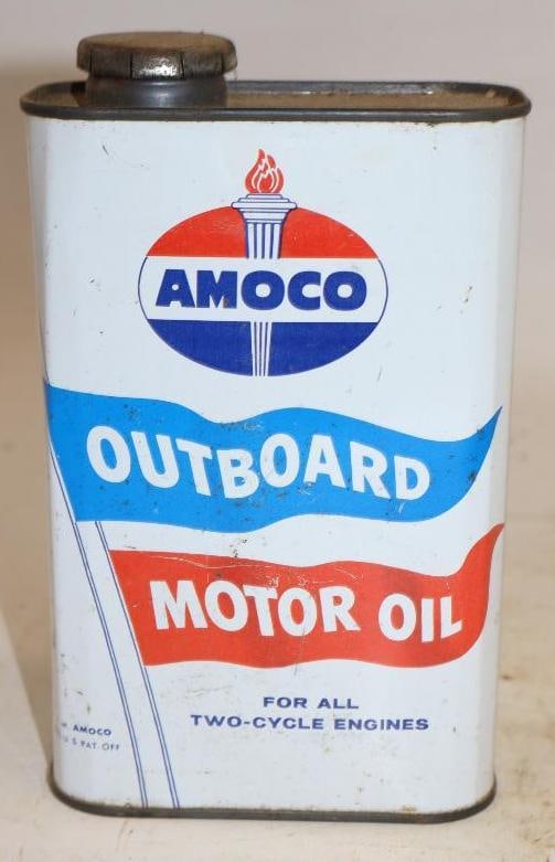 Amoco Metal One Quart Outboard Oil Can (1 of 4)