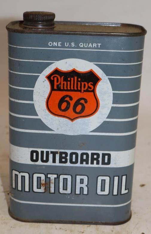 Phillips 66 Metal One Quart Outboard Oil Can: 4.5" x 2.25" x 7.5"