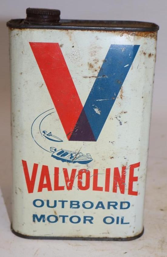 Valvoline Metal One Quart Outboard Oil Can: 4.5" x 2.25" x 7.5"