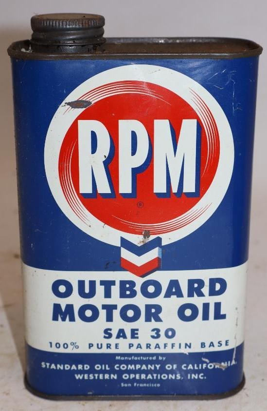RPM Metal One Quart Outboard Oil Can: 4.5" x 2.25" x 7.5"