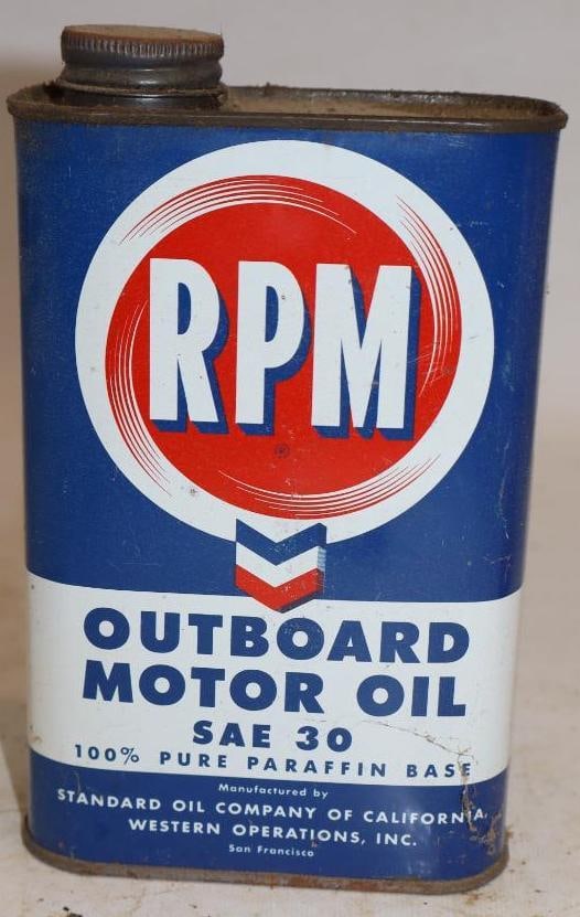 RPM Metal One Quart Outboard Oil Can (1 of 4)
