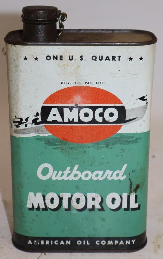 Amoco Metal One Quart Outboard Oil Can (1 of 4)