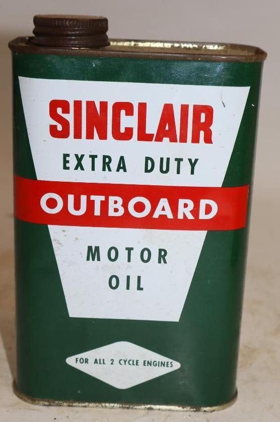 Sinclair Extra Duty Metal One Quart Outboard Oil Can (1 of 4)