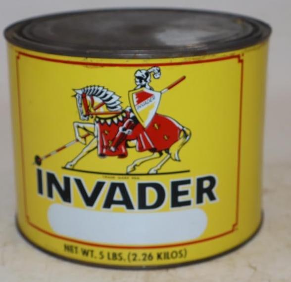 Invader Five Pound Grease Can: Empty. 6.5" x 6.5" x 5"