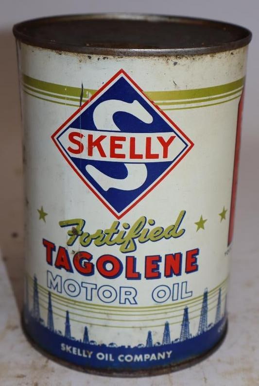 Skelly Fortified Tagolene One Quart Metal Oil Can: Empty. 32oz