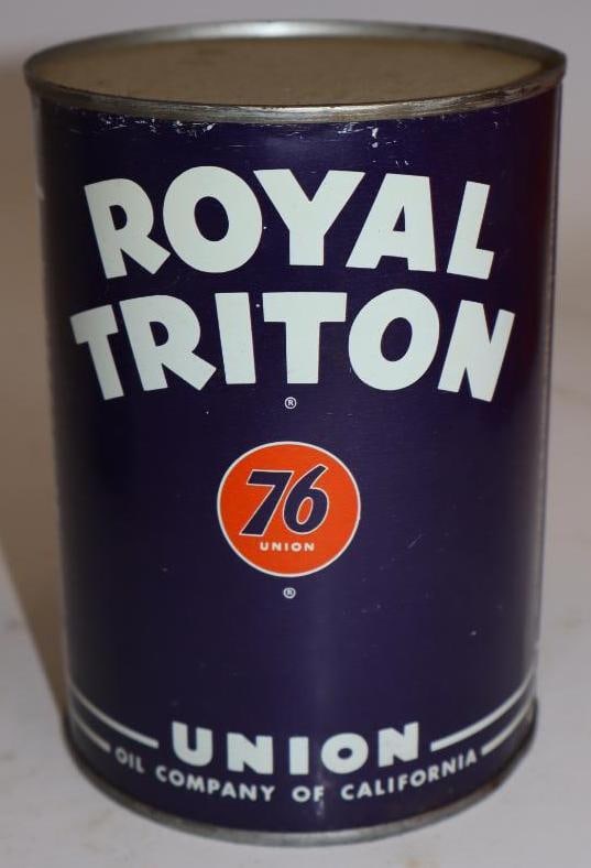 Union 76 Royal Triton One Quart Metal Oil Can (1 of 4)