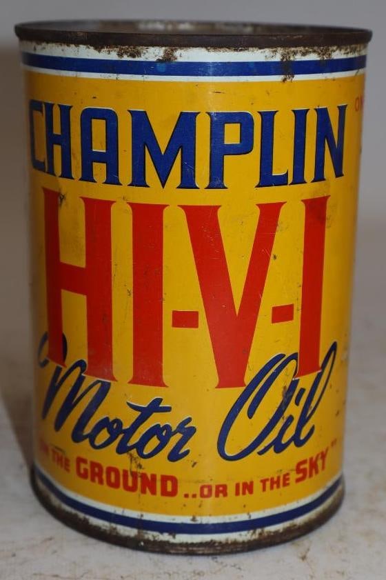 Champlin HI-V-I One Quart Metal Oil Can: Missing bottom lid. Empty. 32oz