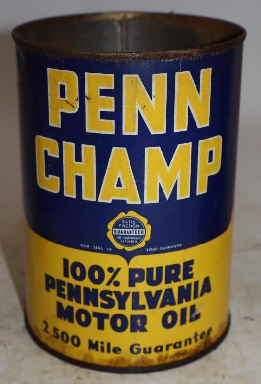 Penn Champ One Quart Metal Oil Can: Missing top lid. Empty. 32oz
