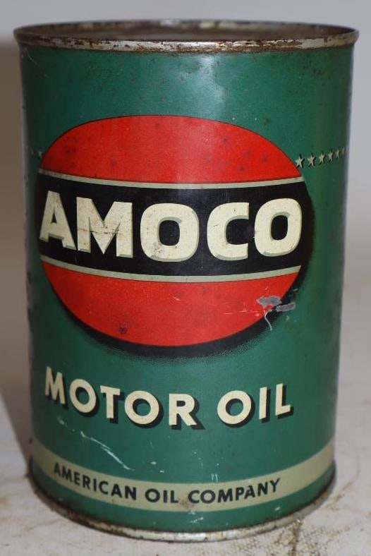 Amoco One Quart Metal Oil Can (1 of 3)