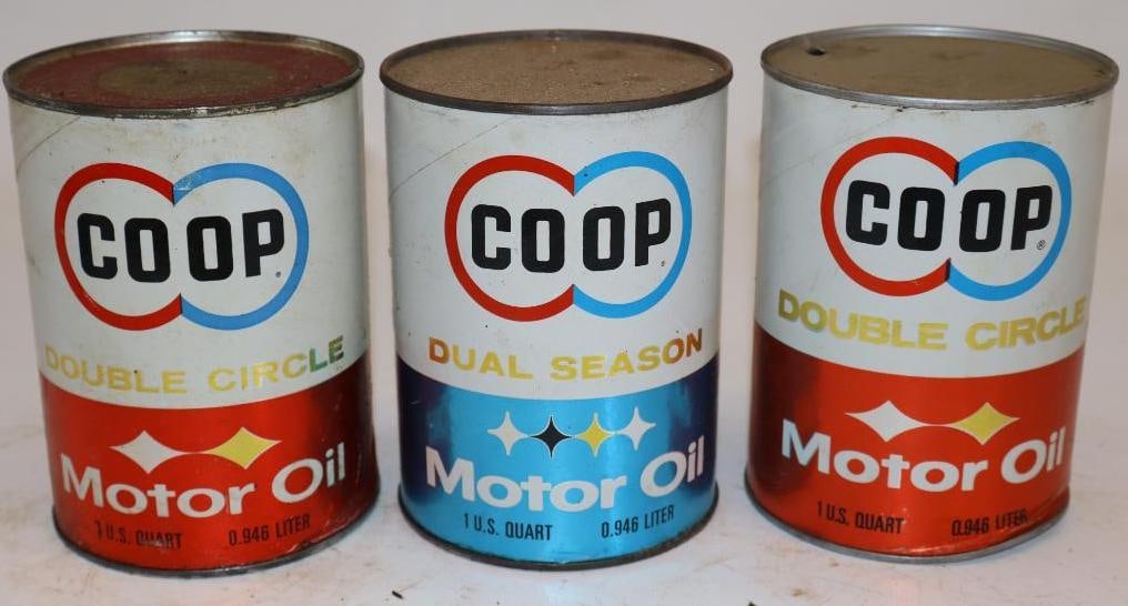 Group of 3 Co-Op One Quart Composite Oil Cans (1 of 2)