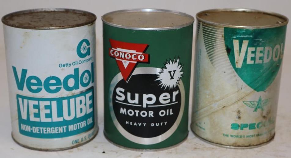 Group of 3 Veedol, and Conoco One Quart Composite Oil Cans: Empty. 32oz each