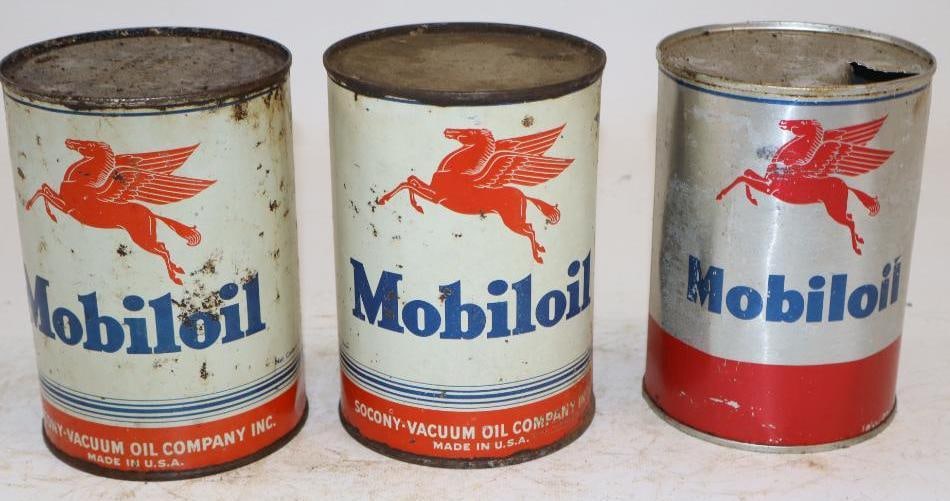 Group of 3 Mobiloil One Quart Metal and Aluminum Oil Cans (1 of 2)