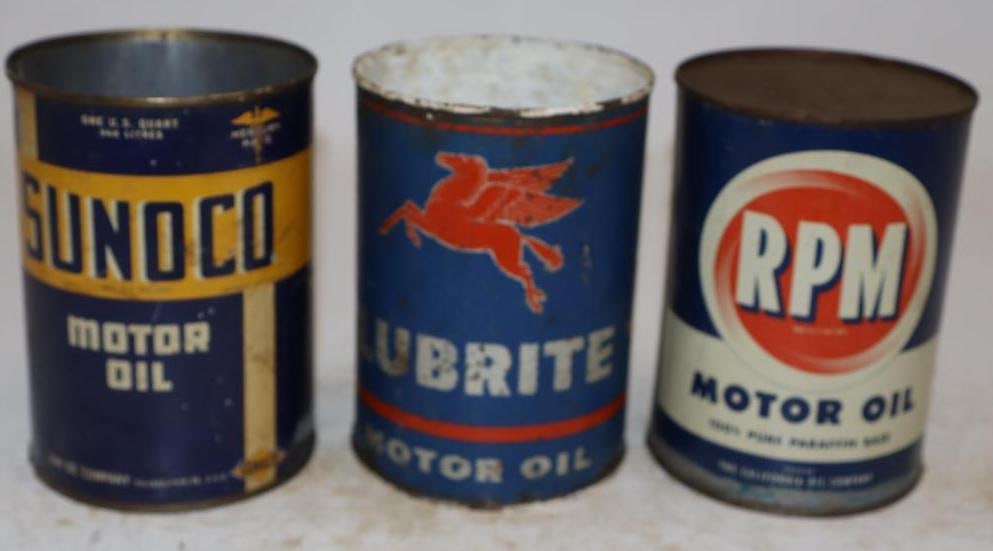 Group of 3 Sunoco, RPM, and Lubrite One Quart Metal Oil Cans: Empty. Sunoco and Lubrite are missing top lids. 32oz each