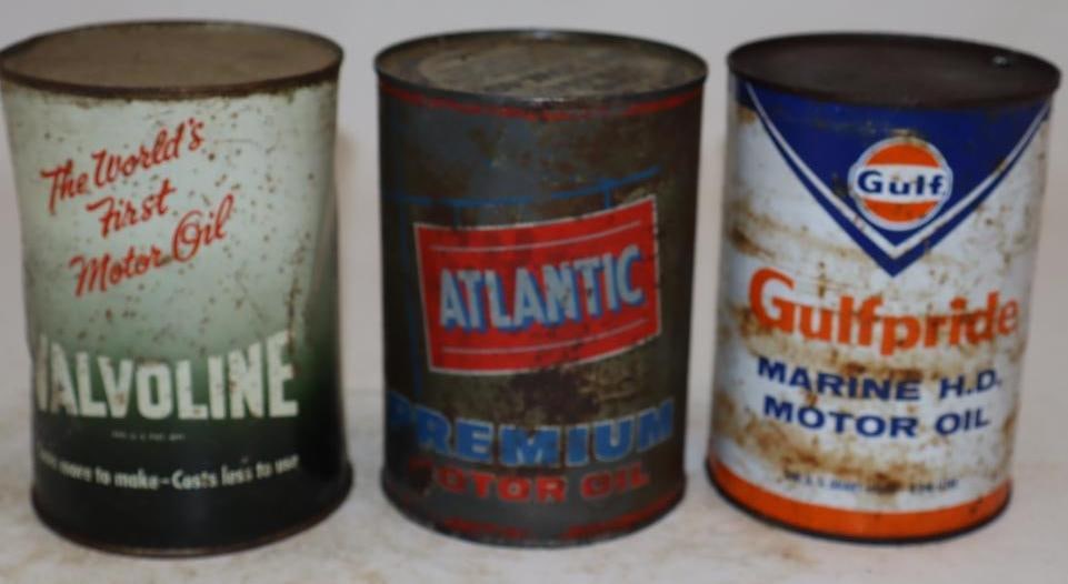 Group of 3 Gulf Marine, Atlantic, and Valvoline One Quart Metal Oil Cans: Empty. 32oz each