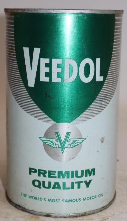 Tide Water Veedol Flying V One Imperial Quart Metal Oil Can: Empty. 40oz