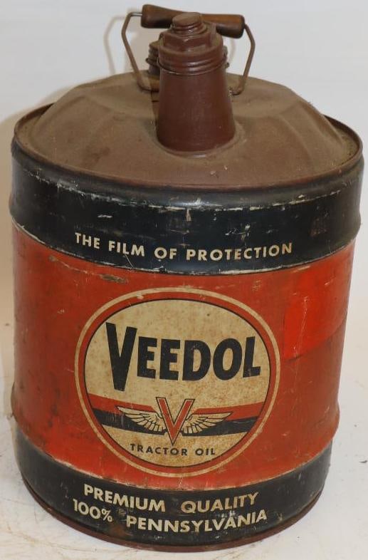 Tide Water Veedol Flying V Tractor Oil Five Gallon Metal Oil Can: 12" x 12" x 16"