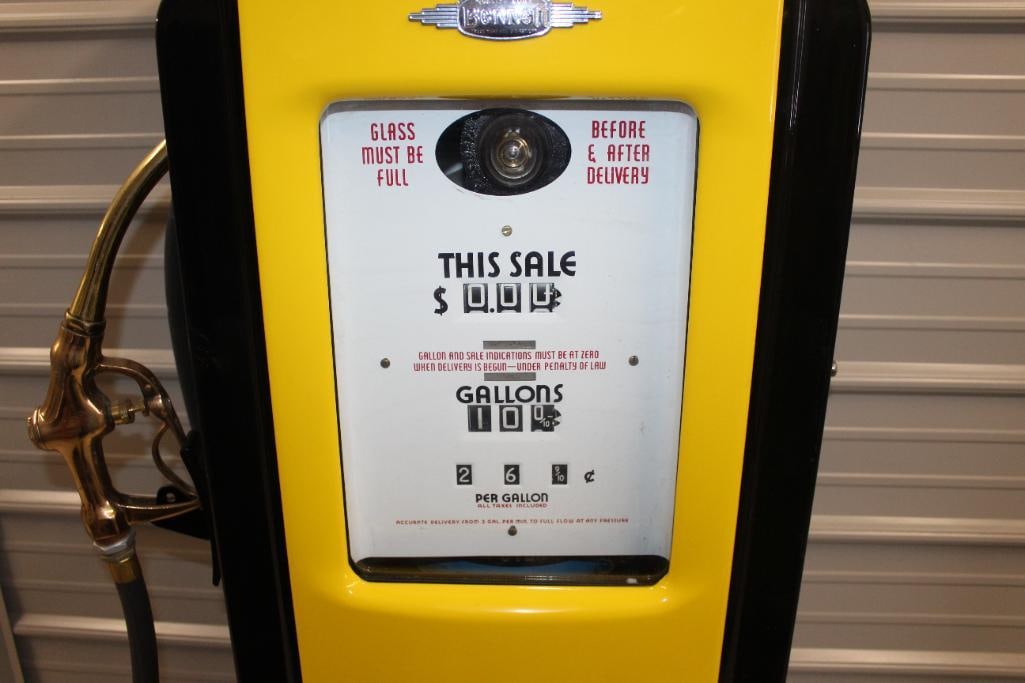 Bennet 541 Four Ad Glass Restored as a Pennzip Gas Pump - 4
