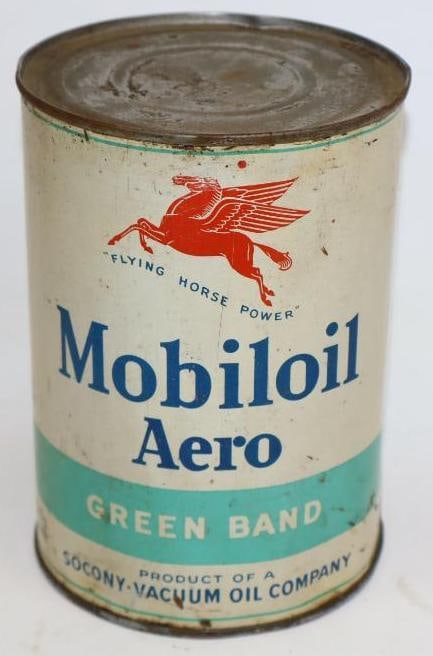 Socony-Vacuum Flying Horse Power Mobiloil Aero Green Band One Quart Metal Oil Can: This can is empty. It was drained by a hole in the bottom lid. The display side shows some slight staining and discoloration as well as light surface wear. The reverse also shows small areas of rust s