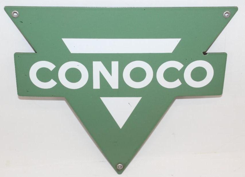 Conoco SSP Porcelain Gas Pump Plate Sign: This sign has good color and gloss with a small chip on the right edge. This sign measures 10" x 8.5" and is graded a 9.