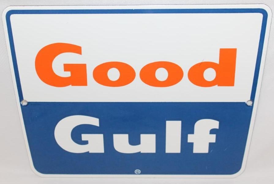 Good Gulf Porcelain Pump Plate Sign: This sign is in excellent overall condition with only minor wear. It measures 8.5" x 11.25" and is graded 9+.