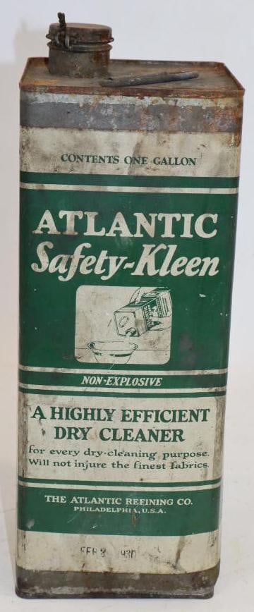 Atlantic Refining Safety-Kleen Nonexplosive One Gallon Dry Cleaner Can: 4.5" x 4.5" x 12.5"