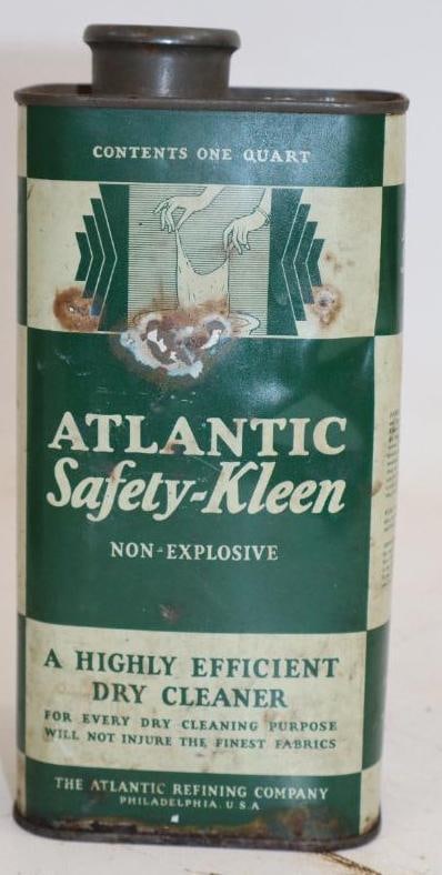 Atlantic Refining Safety-Kleen Nonexplosive One Quart Dry Cleaner Can: Missing top cap. 3.75" x 2.5" x 7.5"