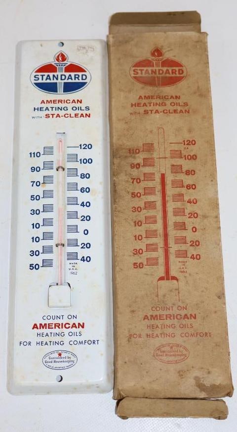 Standard American Heating Oils with Sta-Clean Advertising Thermometer in Original Box: Therm is working. 3" x 11.5"