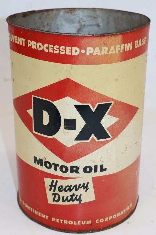 Mid-Continent D-X HD Five Quart Metal Oil Can: Missing top lid. Empty. 6.5" x 6.5" x 9.5"