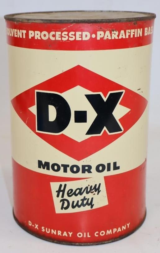 Sunray D-X HD Five Quart Metal Oil Can: Empty. 6.5" x 6.5" x 9.5"