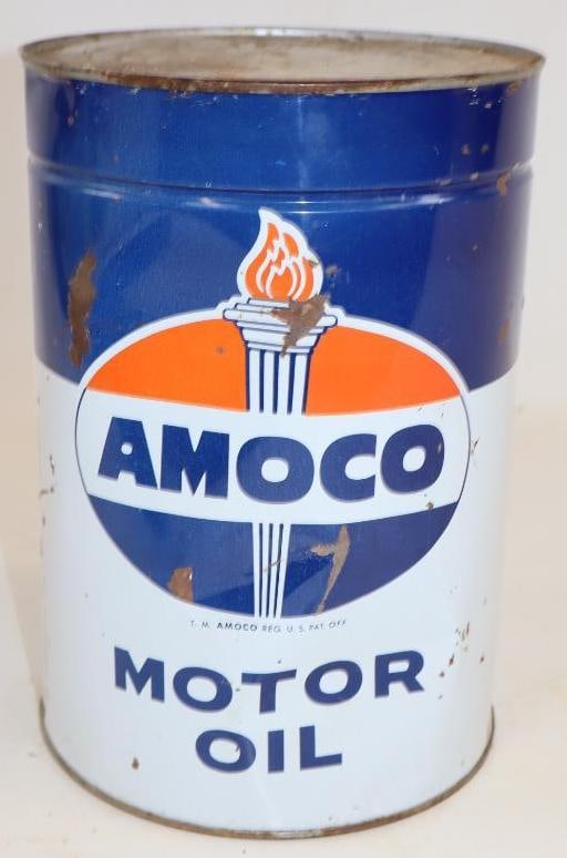 Amoco Five Quart Metal Oil Can with Torch: Empty. 6.5" x 6.5" x 9.5"