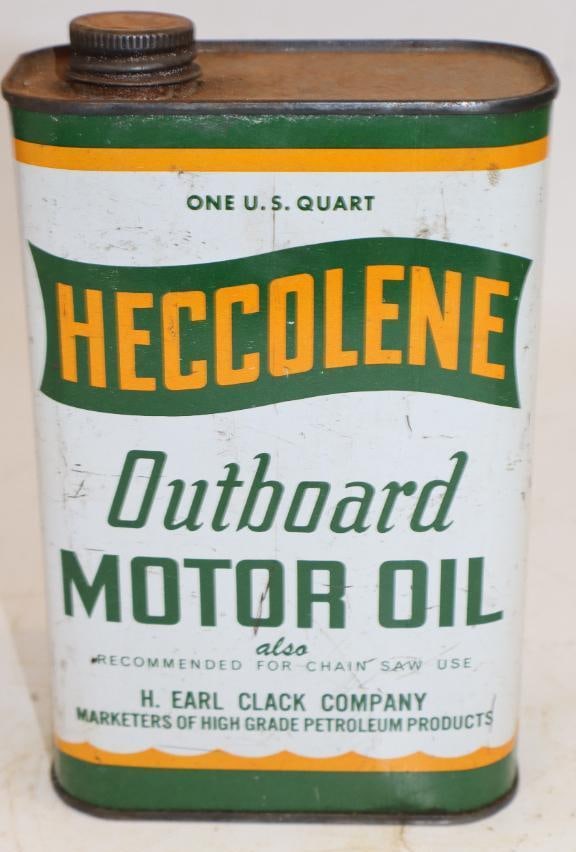 Heccolene One Quart Outboard Metal Oil Can: Empty. 32oz
