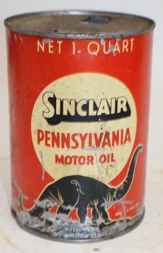 Sinclair Pennsylvania One Quart Metal Oil Can with Black Brontosaurus: Empty. 4" x 4" x 5.5"