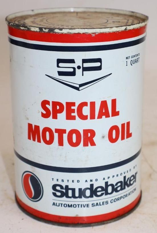 Studebaker Packard Special One Quart Metal Oil Can: Empty. 4" x 4" x 5.5"