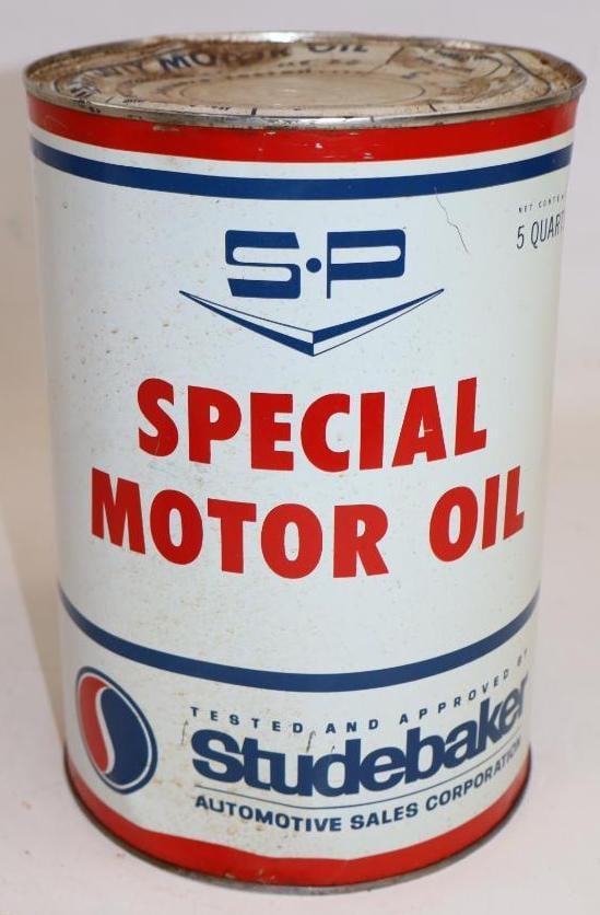 Studebaker Packard Special Five Quart Metal Oil Can: Empty. 6.5" x 6.5" x 9.5"