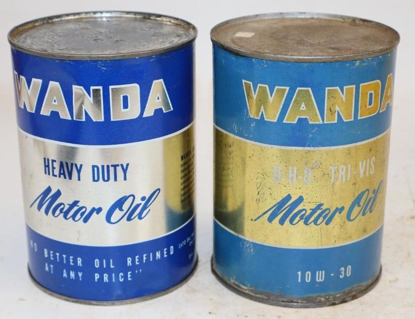 Group of 2 Different Wanda One Quart Metal Oil Cans: Empty. 4" x 4" x 5.5" each
