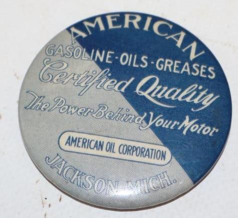 American Oil Corp. Jackson Michigan Celluloid Advertising Pocket Game: 2" x 2"