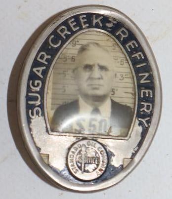 Standard Oil Company Sugarcreek Refinery Employee Pinback Badge: 1.5" x 2"