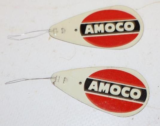 Group of 2 Amoco Advertising Needle Threader: 1.75" x 1"