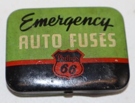 Phillips 66 Emergency Auto Fuses Advertising Tin: 1.75" x 1.5" x .25"