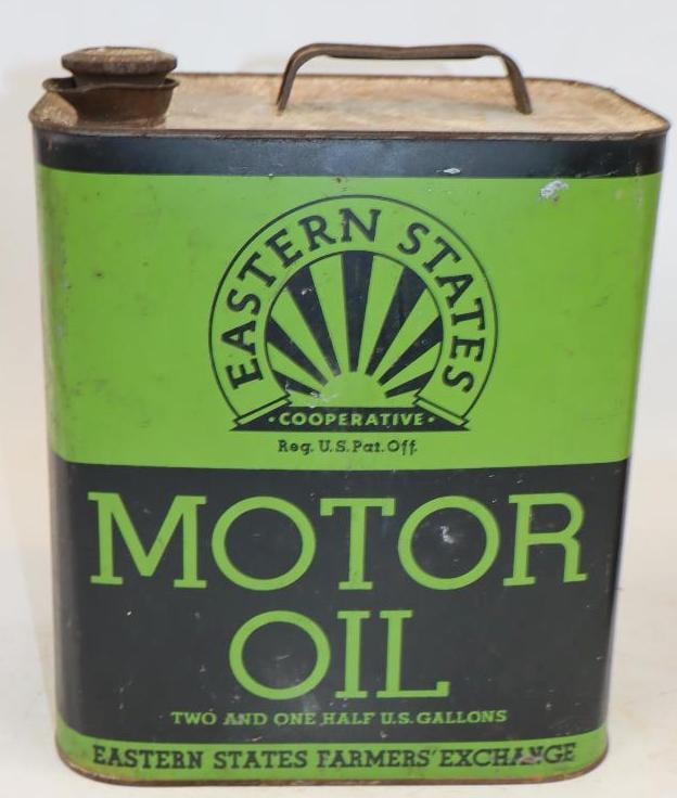 Eastern States 2.5 Gallon Metal Oil Can (1 of 4)