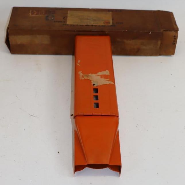 NOS Gulf Oil Corporation Ajax Drinking Cup Dispenser in Original Box: 15" x 4" x 3"