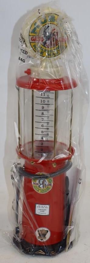 Musgo Gas Pump Beverage Dispenser: 6" x 6" x 22"