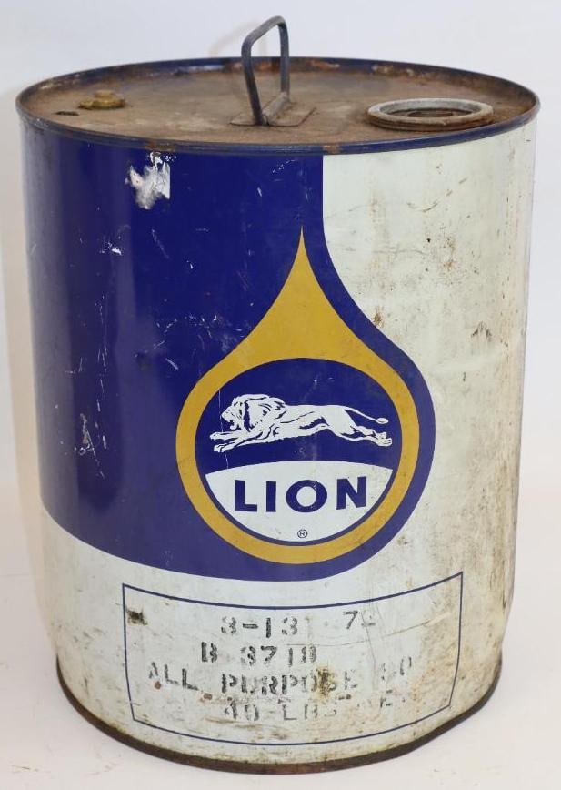 Lion Five Gallon Metal Oil Can: Missing top cap. 12" x 12" x 13.5"