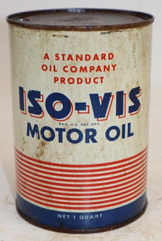 Standard Oil Iso-Vis One Quart Metal Oil Can: Empty. 4" x 4" x 5.5"